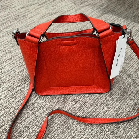 Calvin Klein Vibrant Red Crossbody Bag - Picture 2 of 4